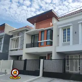 Dijual Rumah 2 Lantai Baru    Pantai Mentari Surabaya