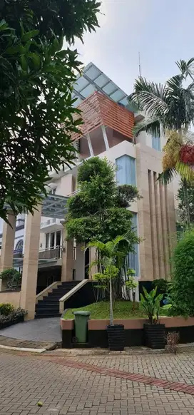Dijual Rumah Mewah Pantai Indah Kapuk, Furnish