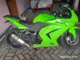 Ninja 250 karbu th 2008 buildup 18,5jt jos