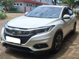 JUAL !!! MOBIL HRV E. CVT ( second)