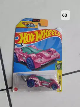 Hot Wheels Treasure Hunt Tooligan pink