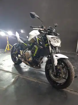 Kawasaki z650 2017 plat F