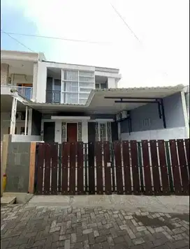 Dijual Rumah Bagus Tingkat 2 Lantai Di Daerah Kalicari, Supriyadi