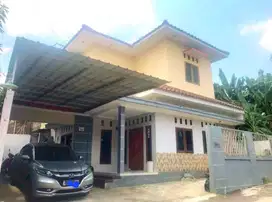 Dijual Rumah Mewah 2 Lantai di Komplek Pupuk Kujang