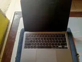 Macbook Air M1 8/256GB Like New