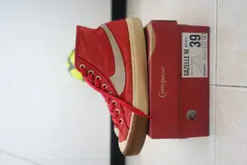 WTS COMPASS GAZELLE HI RED GUM Uk. 39