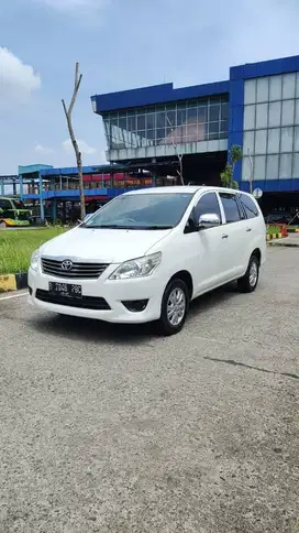 Dp 6jt_ INNOVA J 2.0 MT 2012 Good Condition