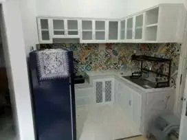 pintu aluminium, lemari kaca & kitchen seet