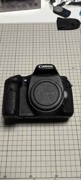 JUAL CANON EOS 7D