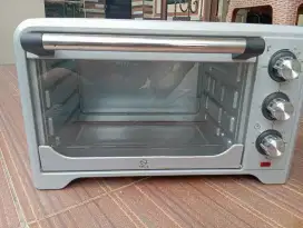 Oven listrik bekas seperti baru