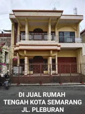 DIJUAL RUMAH JALAN PLEBURAN RAYA  DEKAT UNDIP SIMPANGLIMA SEMARANG