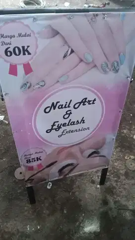 Nail gel & eyelash