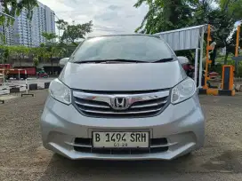 Honda Freed PSD (E) Facelift AT 2012 Silver