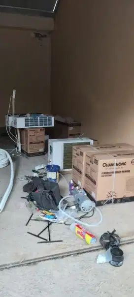 Bongkar pasang AC perbaikan AC service AC tambah freon AC vacum ac