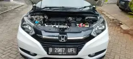 HRV 1.5 E A/T, Low KM