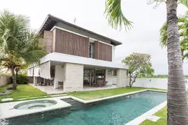 Dijual villa luxury lantai 2 cemagi badung