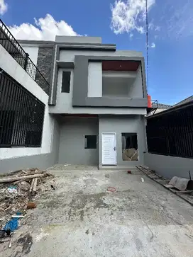 RUMAH 2 LANTAI READY DI JL SETIABUDI 750 JT