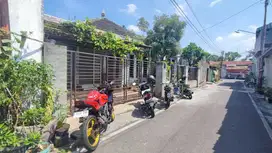 Rumah Second di Mangkubumen Solo Kota SHM.