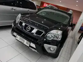 Nissan Xtrail 2.5 Bensin Automatic/at 2013 Kondisi Super Istimewa