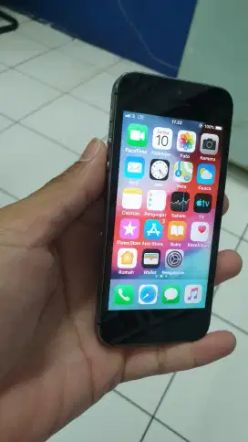 iPhone 5s 16gb mulus masih orian bisa whatsapp dong