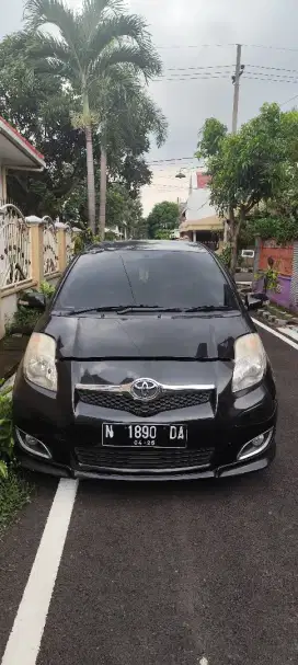 Malang Toyota Yaris S limited AT 2010