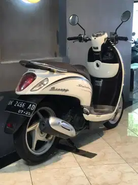 Dp 1.500 Scoopy fi thn 2015 cash /kredit Bali dharma motor