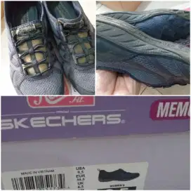 Sepatu skechers