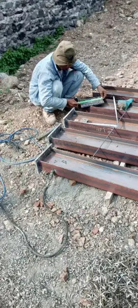 Welder construction