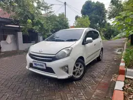 DP RINGAN Toyota Agya 1.0 G Bensin-MT 2014 PUTIH wWK