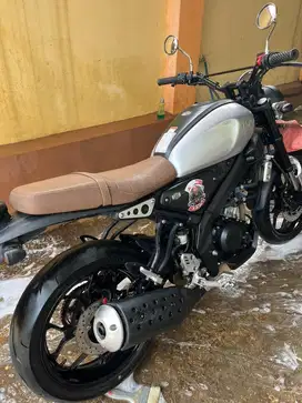 Yamaha xsr27000