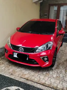 Dijual Sirion Merah Metalik AT/MATIC 2021 1.300cc