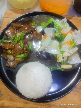 Tukang masak /cook