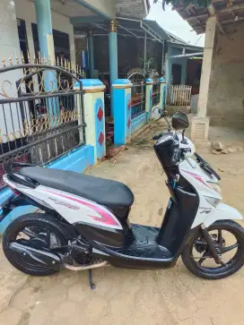 Honda Beat Pop 2015