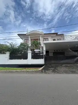 Dijual Rumah Hook Bagus Terawat Siap Huni Lingkungan Nyaman Tenang