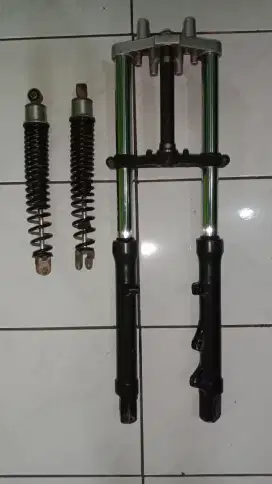 shock depan vi-ixion old ori || bonus shock belakang honda