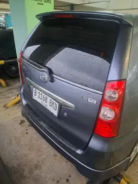 Toyota Avanza 2011 Bensin