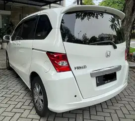 Honda Freed 2012 Bensin