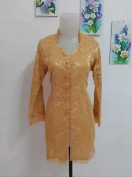 Atasan Kebaya warna Gold