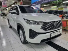 INNOVA ZENIX 2.0 V METIK 2023 PUTIH