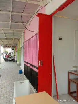 Spesialis pintu Harmonika