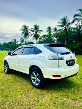 TOYOTA HARRIER 2.4G 2011