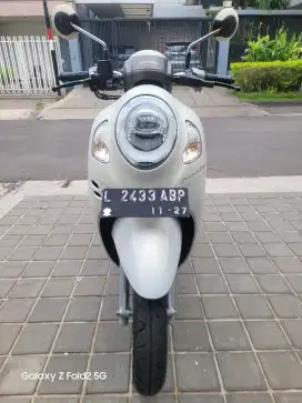 Honda new scoopy prestige 2022 km15rb jrg pakai iss remote putih mulus