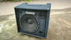 Roland KC600 mulus, plus floghtcase