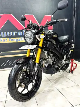 Yamaha XSR 155cc 2023 km 15rb mantap. Anugerah Motor rungkut tengah 81