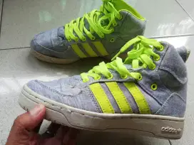 Sepatu adidas SECOND ORIGINAL SIZE 36