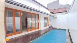 Villa Modern dengan kolam renang di Jimbaran, Bali