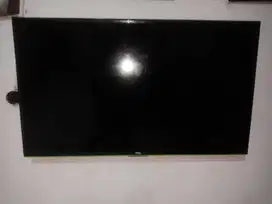 Ready TV TCL inci 42 masih bagus butuh cepat