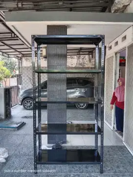 Rak besi siku lubang full tebal