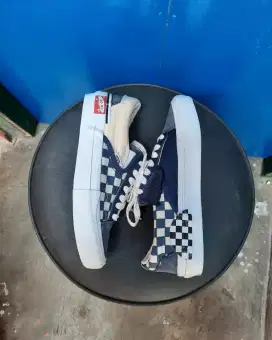 Vans checkerboard cut & paste