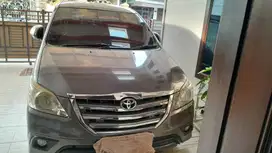 TOYOTA INNOVA G BENSIN AUTOMATIC 2015